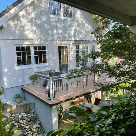 68m2 Mit Pool Und Garten *