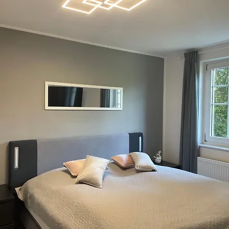 68m2 Mit Pool Und Garten 公寓 *