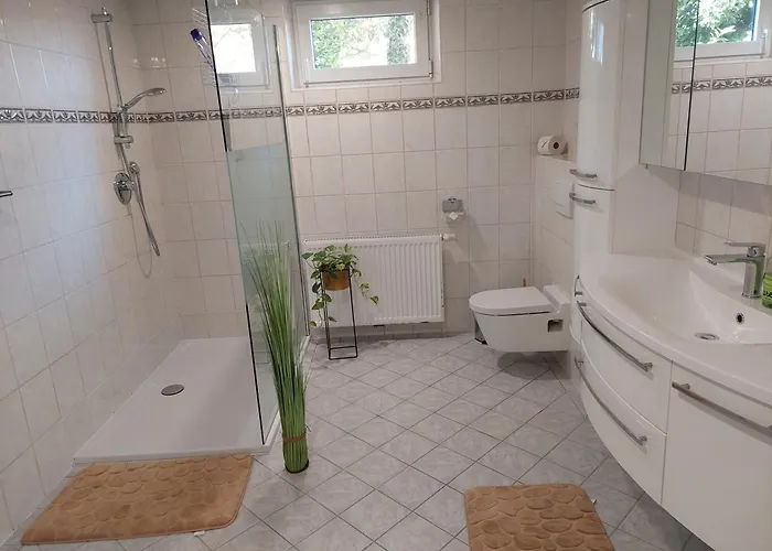 68m2 Mit Pool Und Garten Mosing